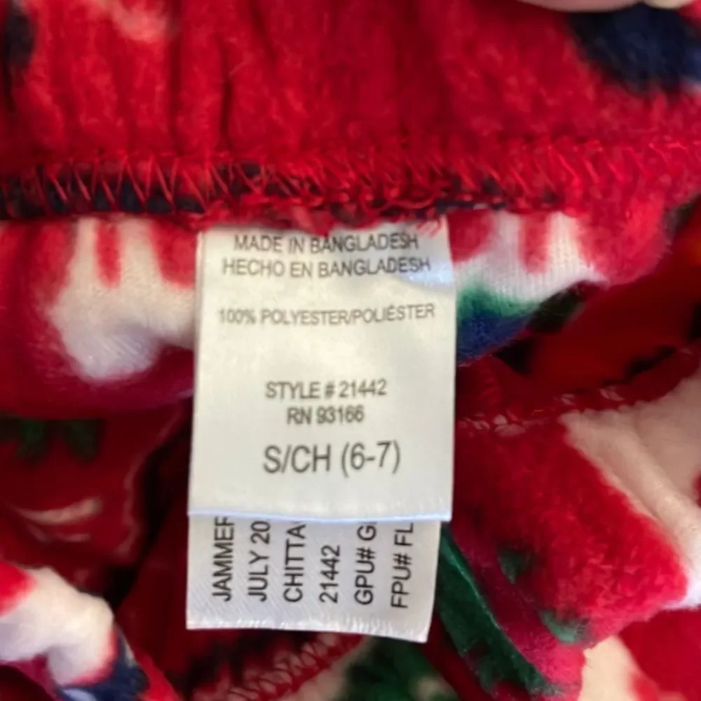NWT SLEEPY NITES Fleece Pajamas.‎ Size S/6-7